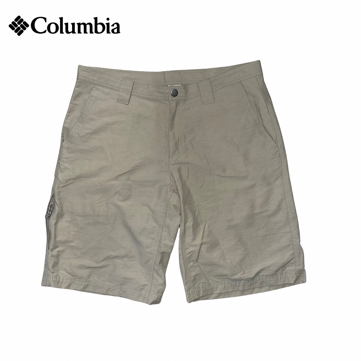 Columbia Beige Shorts