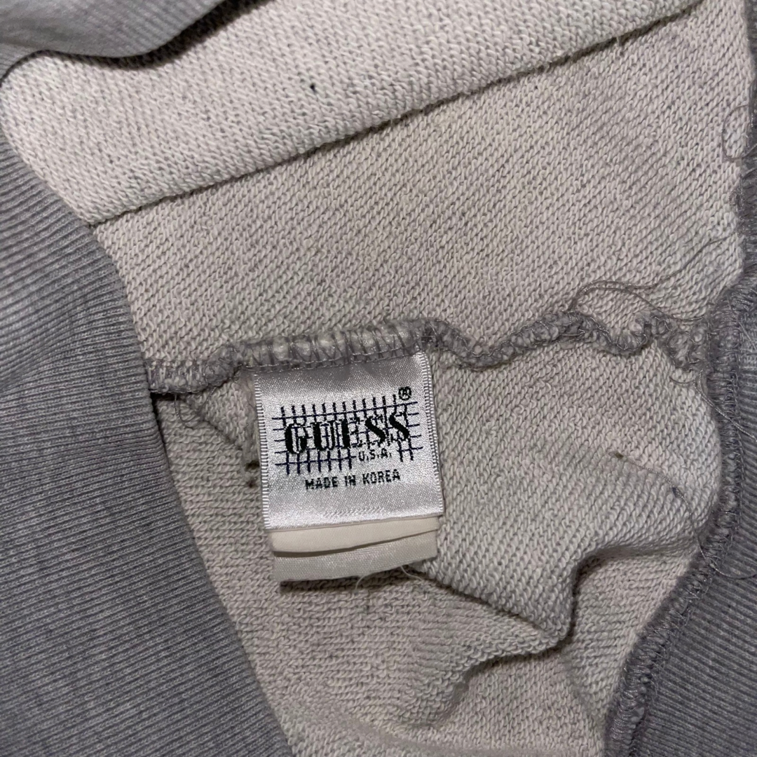 Guess Crewneck Grey With Red Carpet Writing