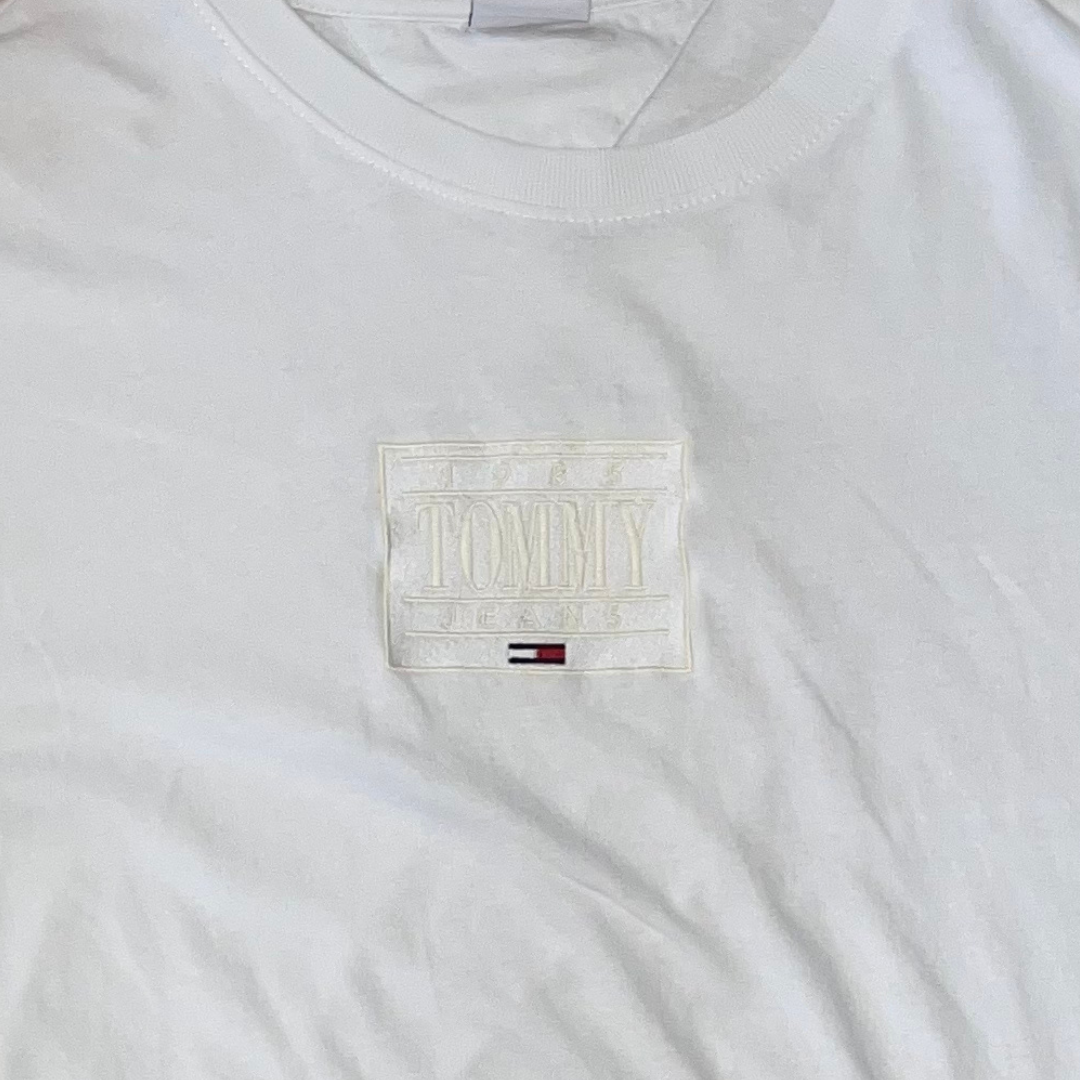 Tommy Hilfiger White T-Shirt With Logo In Middle